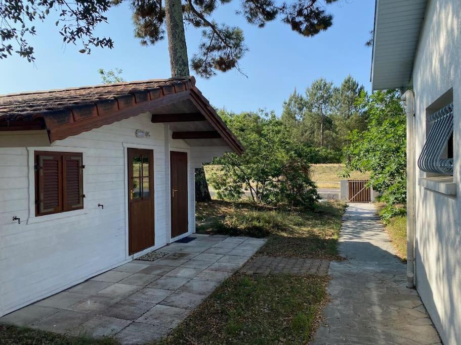 Holiday home Piscine Bord De Foret Mimizan