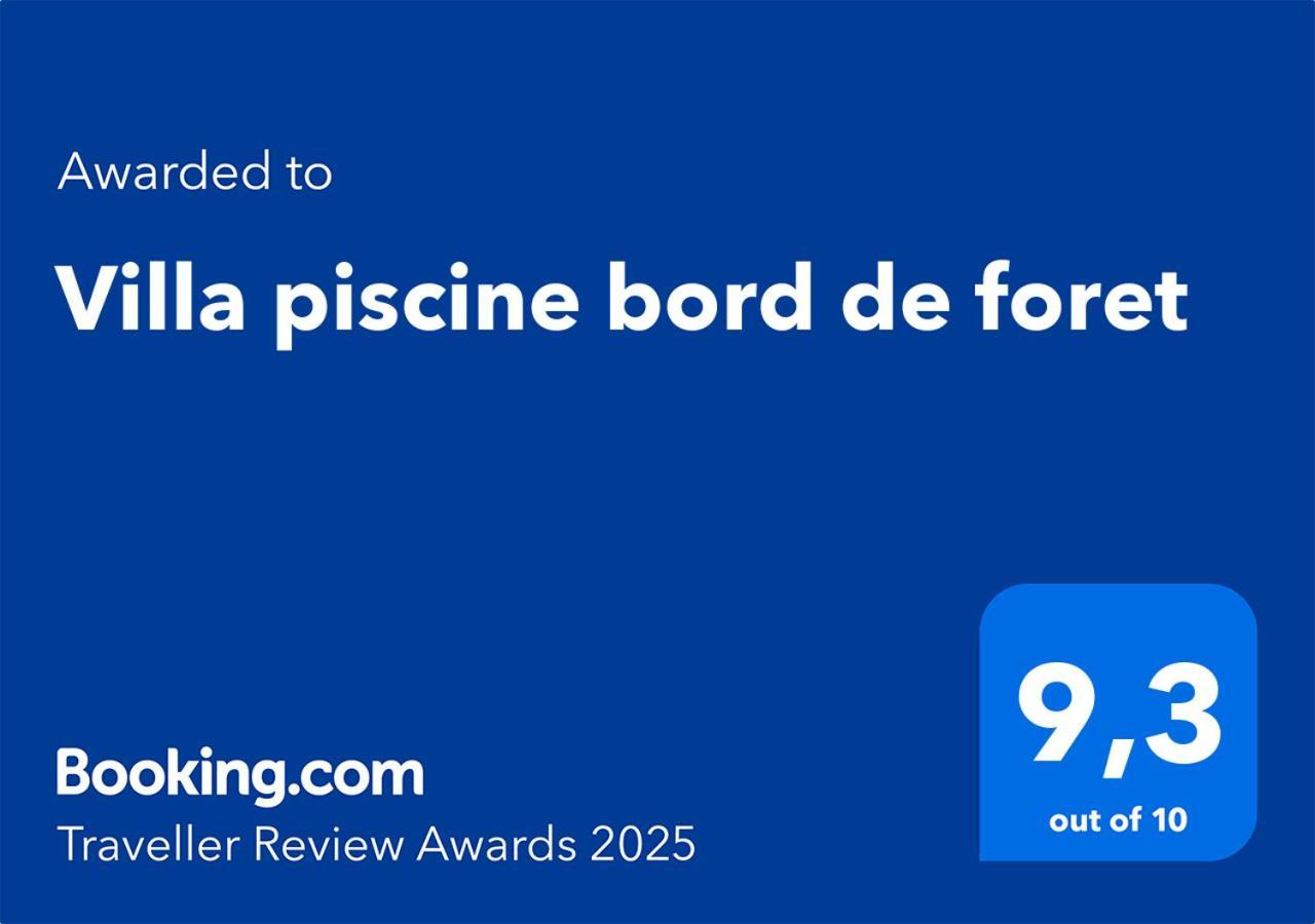 Piscine Bord De Foret